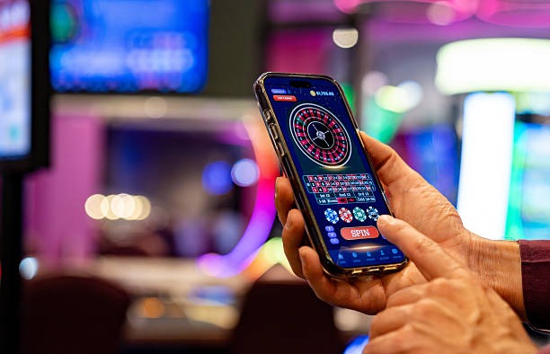 E-wallet deposits: mobile banking, local payment, online payment E-wallet deposit options: DANA, OVO, GoPay